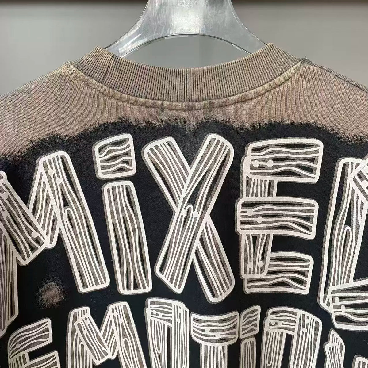 Mixed EMOTION Graffiti City Art Crewneck Sweatshirt