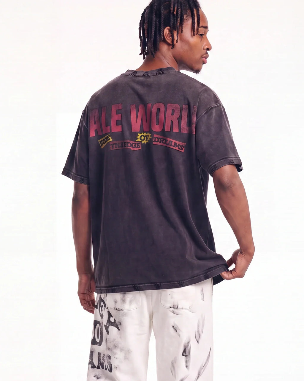 Vale Forever Happy Tee Black